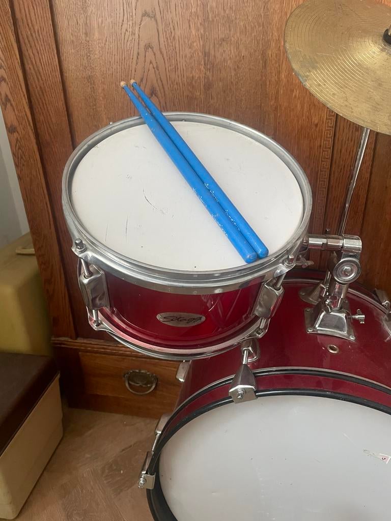 Stagg Junior Drumstel - Compleet met Kruk en Stokken, Muziek en Instrumenten, Drumstellen en Slagwerk, Ophalen, Gebruikt, Overige merken
