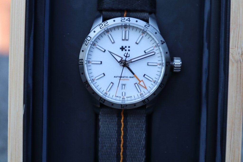 Christopher Ward C63 Sealander GMT, Gebruikt, Staal, Polshorloge, Kunststof