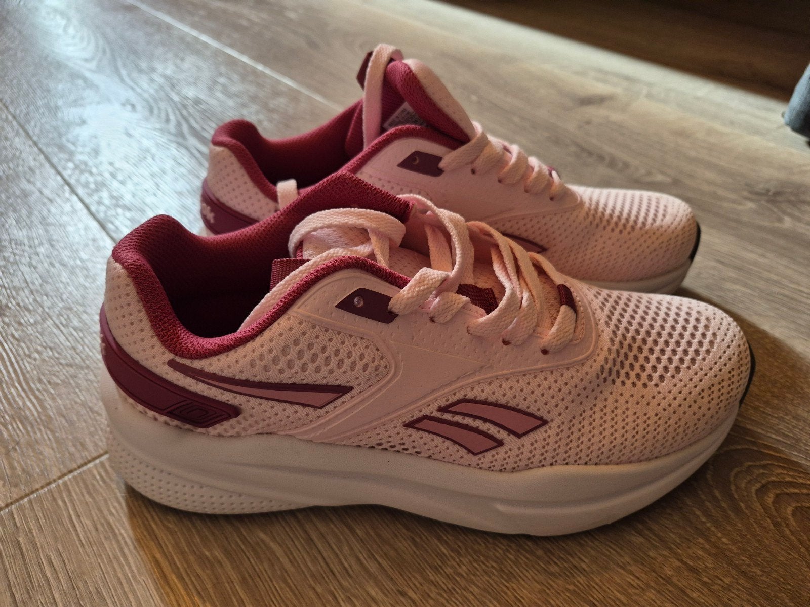 Reebok sneakers roze maat 37.5, Kleding | Dames, Ophalen, Zo goed als nieuw, Roze, Sneakers of Gympen