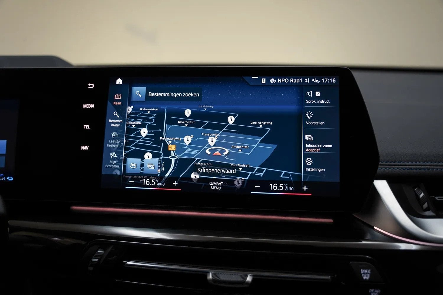 Foto 5 van BMW X1 xDrive25e M Sport Shadow [ SOH 92,5% ] [ LED HUD 360