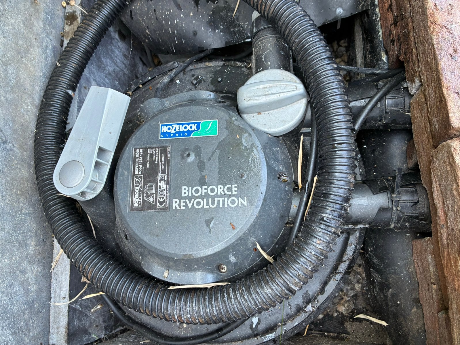 Hozelock drukfilter met pomp en skimmer, Ophalen, Gebruikt, Vijverfilter