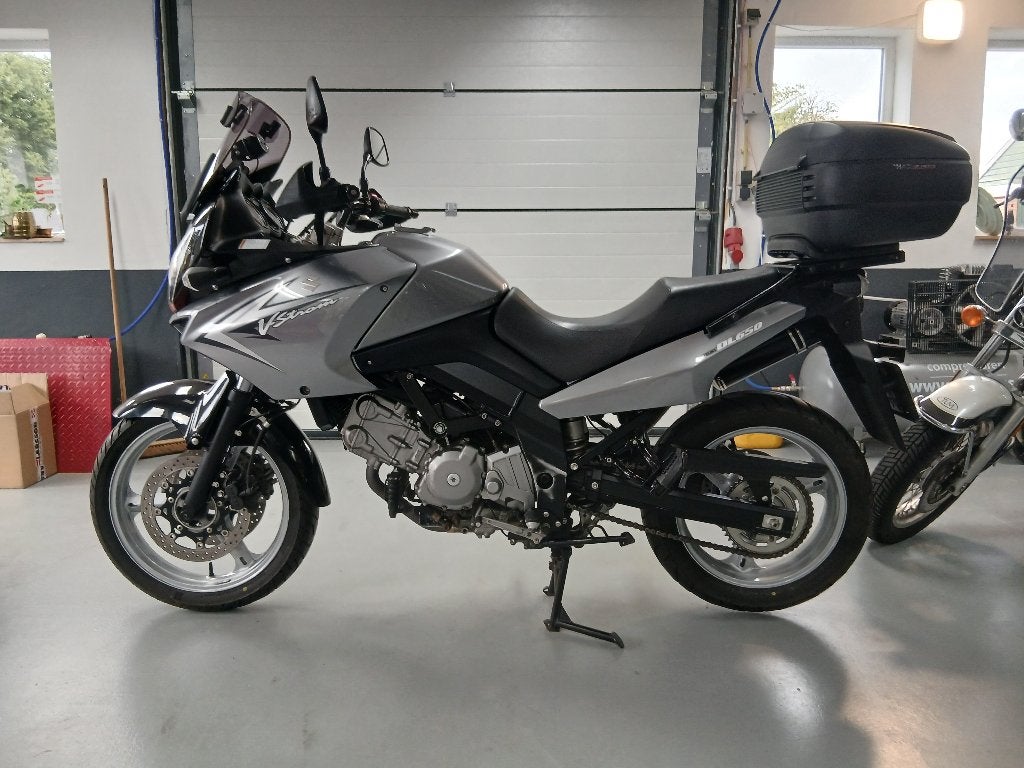 Suzuki V-Strom DL 650 . NL motor . 2011 . Vol extra s ., Motoren, Motoren | Suzuki, 2 cilinders, Sportuitlaat, Occasion, Motorrijbewijs A