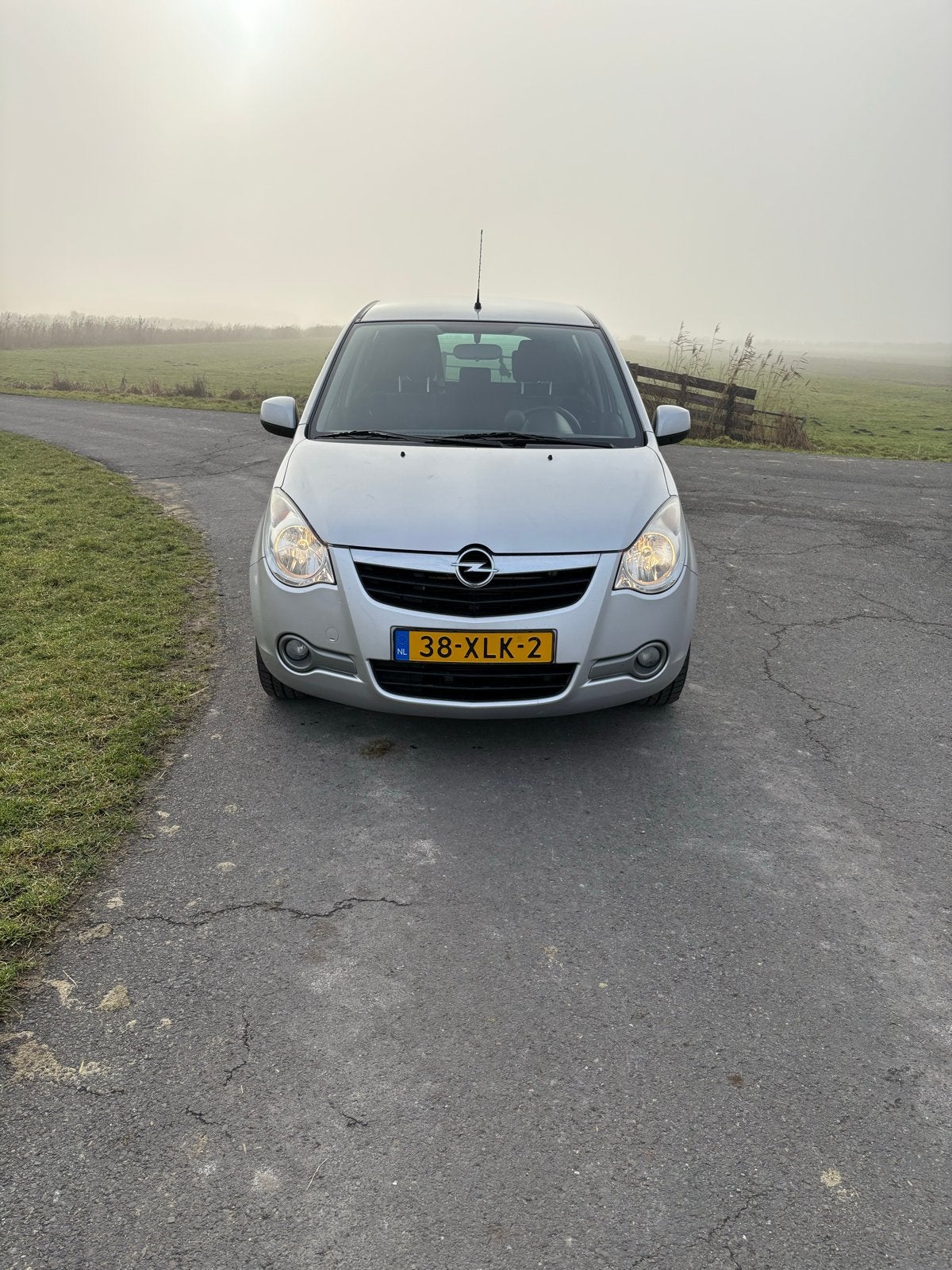 Opel Agila 1.0 12V 2012 Grijs, Voorwielaandrijving, 31 €/maand, Origineel Nederlands, Handgeschakeld