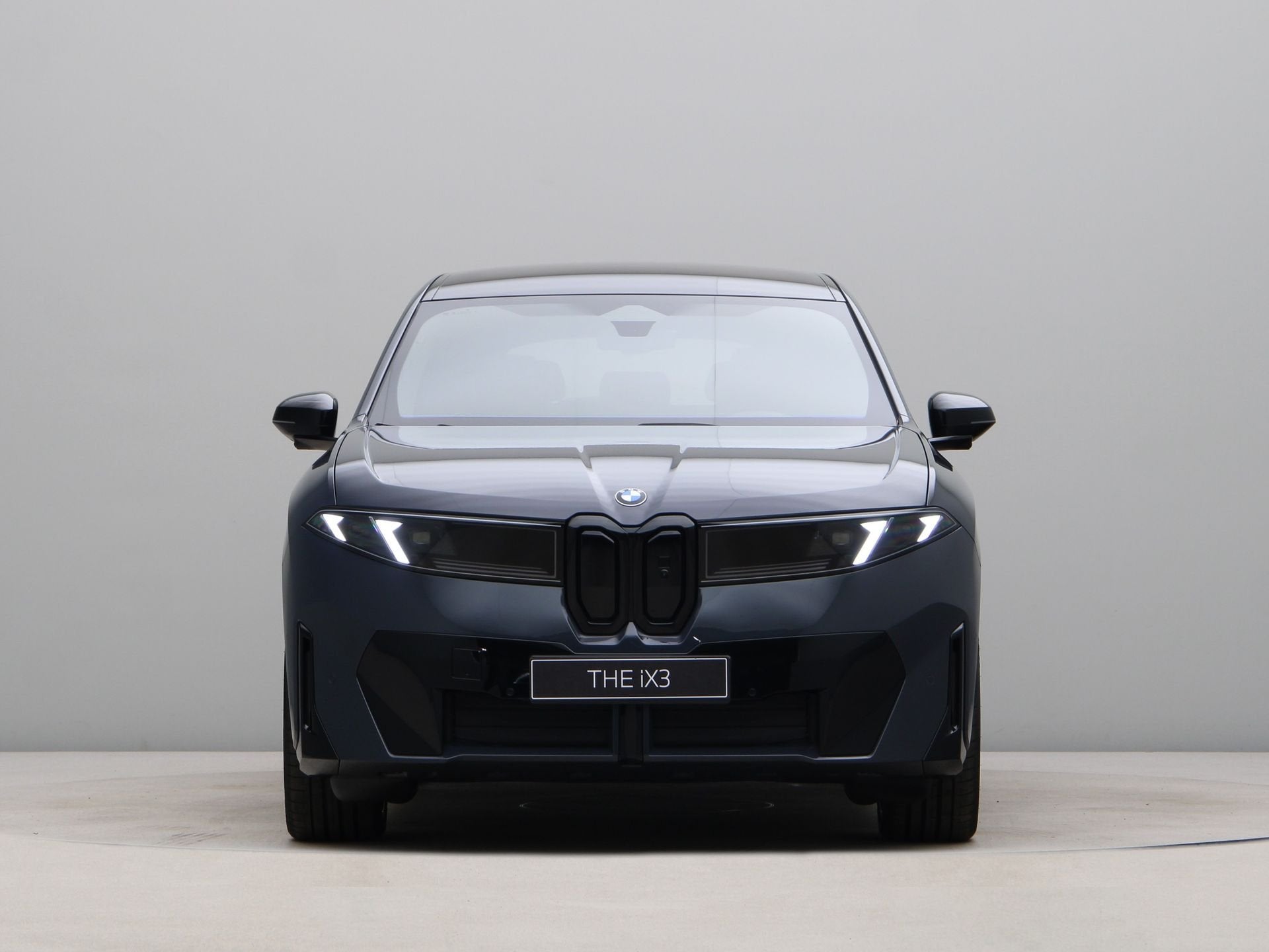 BMW iX3 50 xDrive 113 kWh M sportpakket pro (bj 2026), Auto's, Zwart, Vierwielaandrijving, 469 pk, IX3