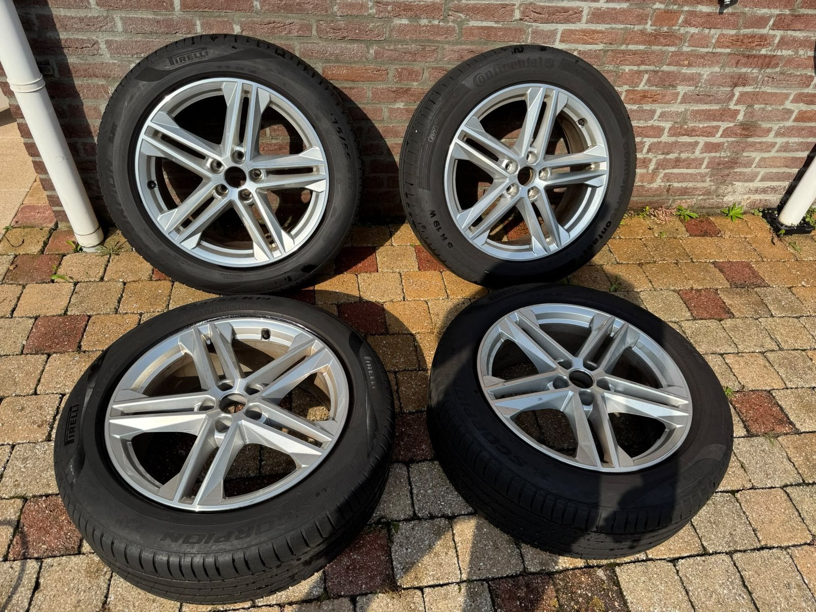 Orginele Audi Q5 19 inch velgen met banden – 235/55 R19, Gebruikt, Banden en Velgen, 235 mm, Personenwagen