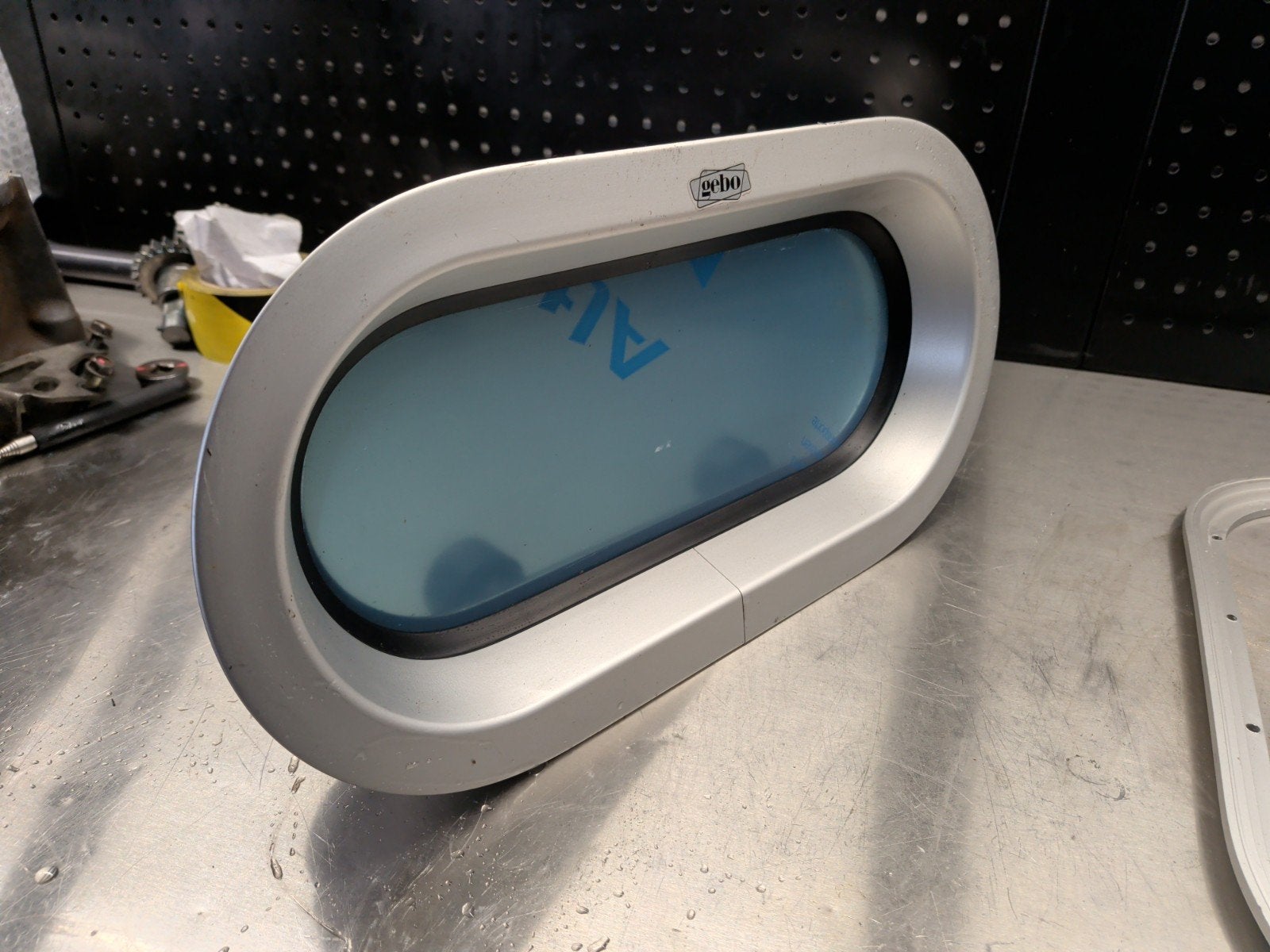 Gebo Ovaal patrijspoort voor boot - Aluminium, Ophalen of Verzenden, Gebruikt, Dekbeslag, Zeilboot of Motorboot