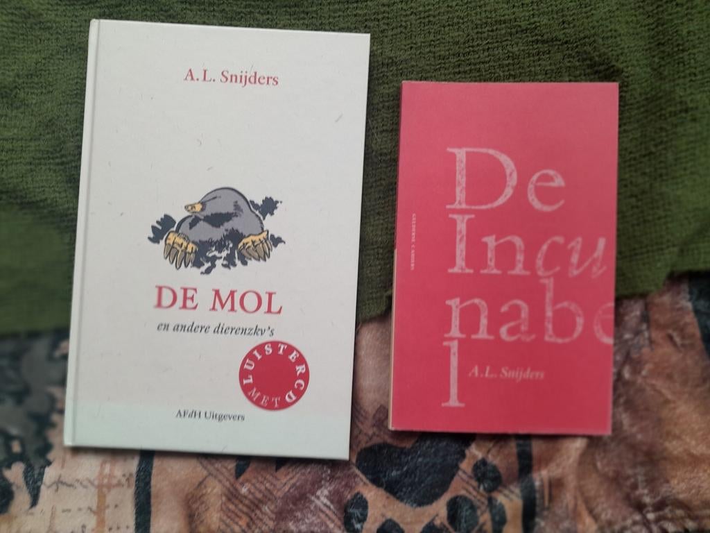 2 Gesigneerd boeken A.L. Snijders met extra tekening, Ophalen of Verzenden, Zo goed als nieuw