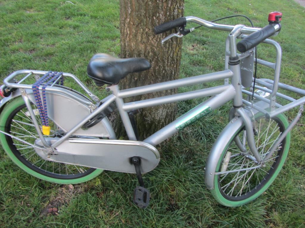 te koop Stevige 22 inch jongensfiets, Ophalen, Terugtraprem, 22 inch, Gebruikt