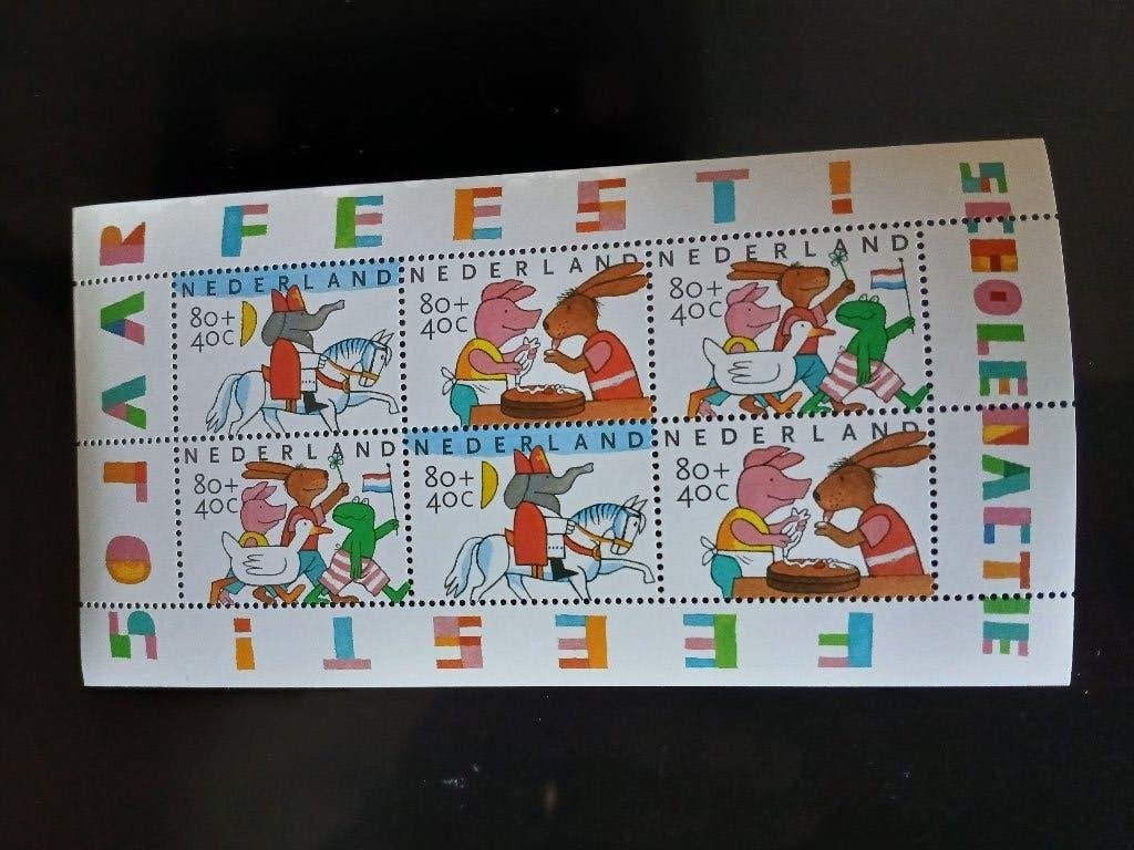 21 verschillende vellen ongebruikte kinderpostzegels., Postzegels en Munten, Ophalen of Verzenden, Na 1940, Postfris