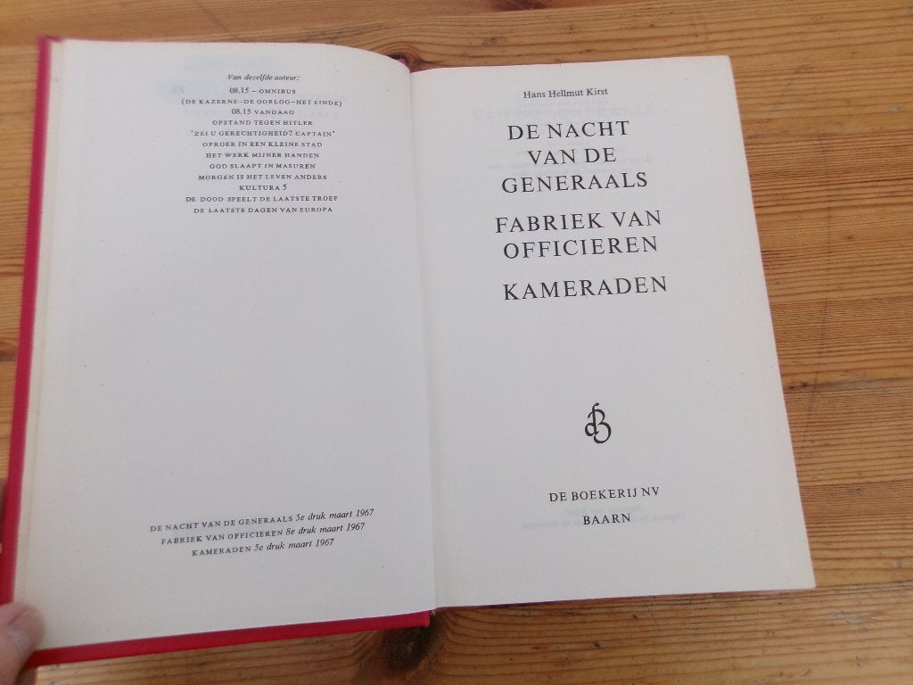 Hans Hellmut Kirst Omnibus, Boeken, Oorlog en Militair, Ophalen of Verzenden, Tweede Wereldoorlog, Gelezen