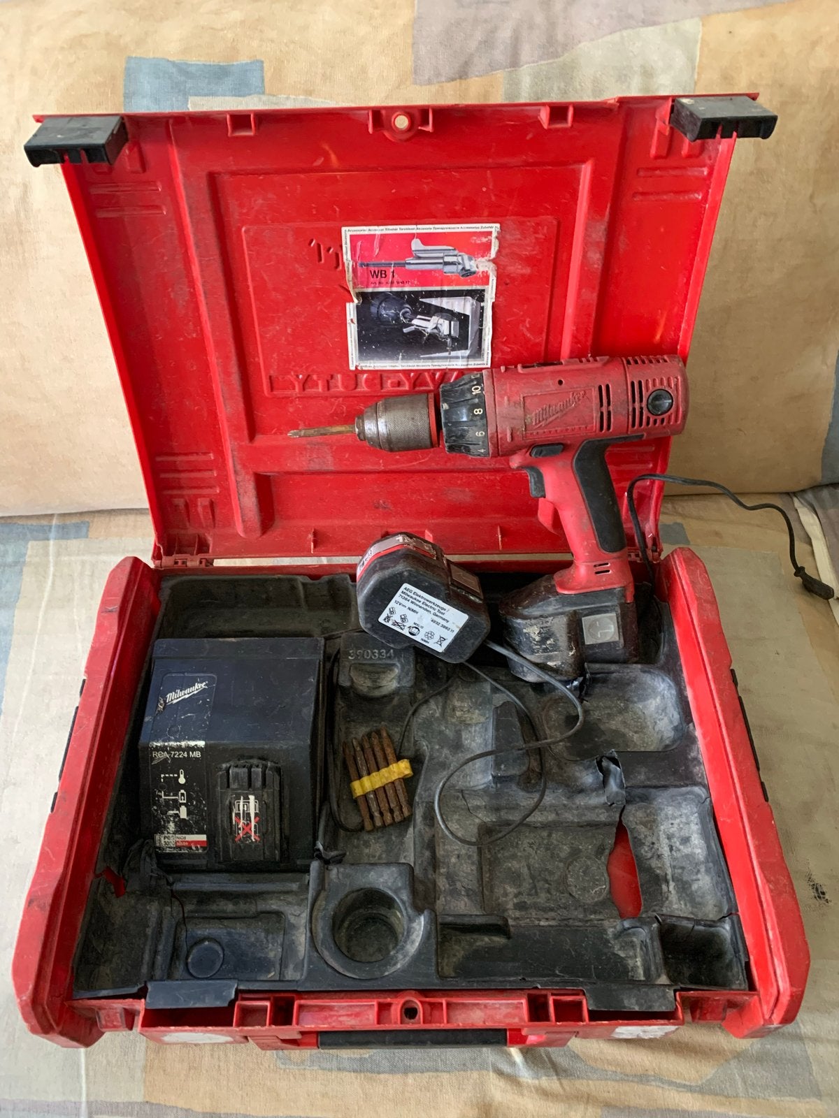 Milwaukee 12v accu schroefmachine, Ophalen, Gebruikt, Minder dan 400 watt, Boor- en Schroefmachine