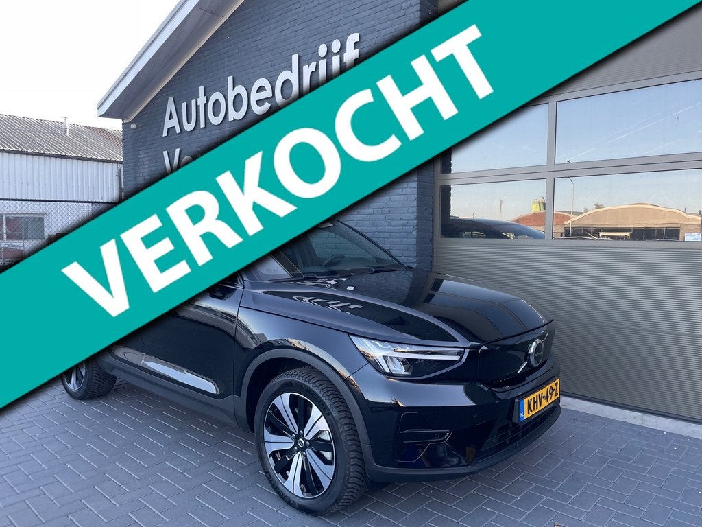 Volvo C40 Single Motor Core 69 kWh stoel + stuurverwarming c, Auto's, Volvo, 478 km, Stof, Gebruikt, Zwart