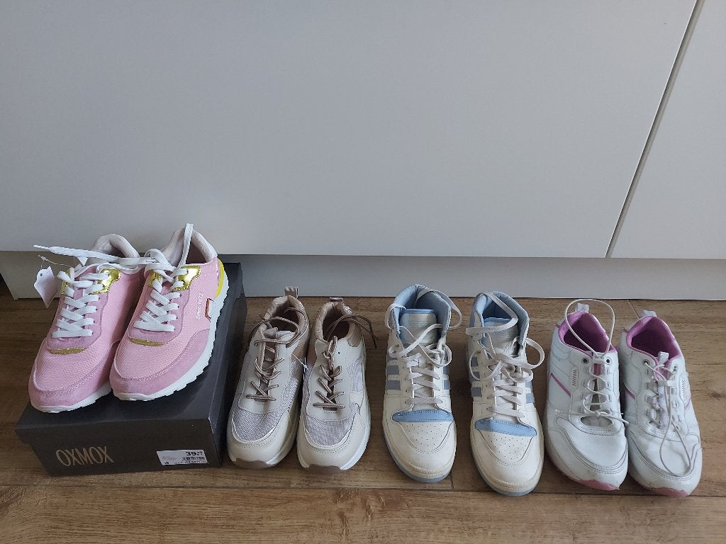 Adidas, OXMOX ua schoenen NIEUW, Wit, Nieuw, Ophalen of Verzenden, Sneakers of Gympen