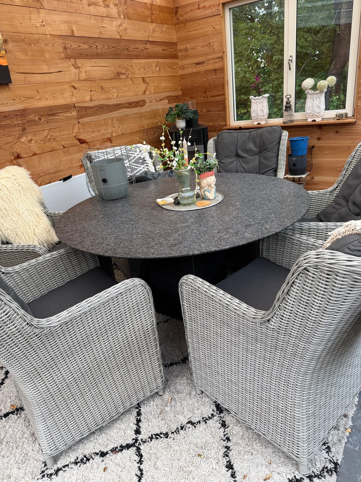 Tuinset met 6 stoelen en natuursteen ronde tafel 140cm, Ophalen, Overige materialen, Gebruikt, Eettafel