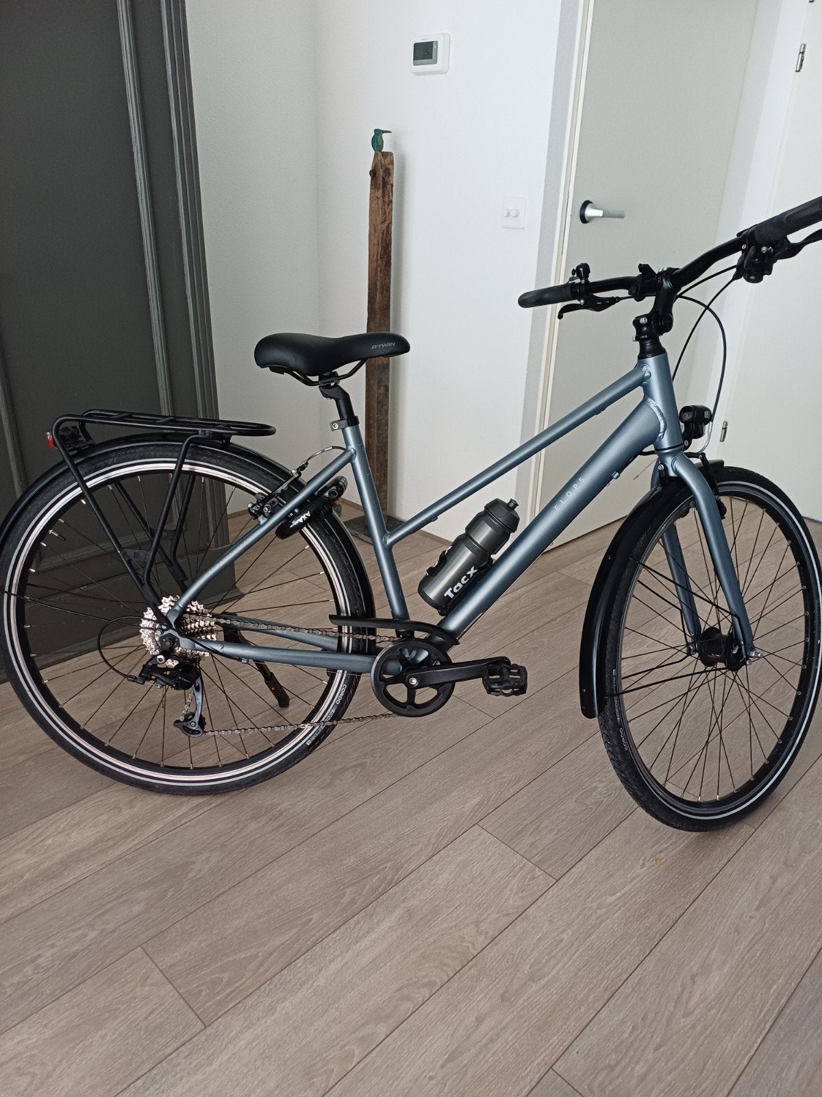 ( jonge) damesfiets, zgan. Maat M., Fietsen en Brommers, Ophalen of Verzenden, Zo goed als nieuw, Versnellingen