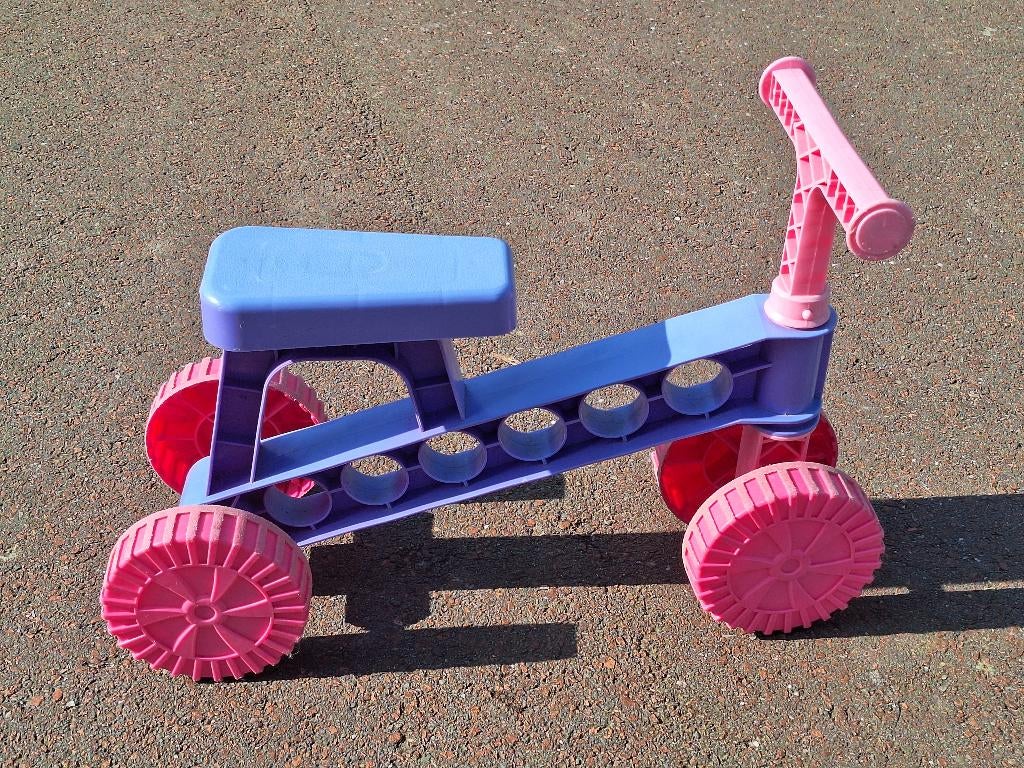 Leuk loopfietsje, Kinderen en Baby's, Speelgoed | Buiten | Voertuigen en Loopfietsen, Ophalen, Gebruikt, Loopfiets