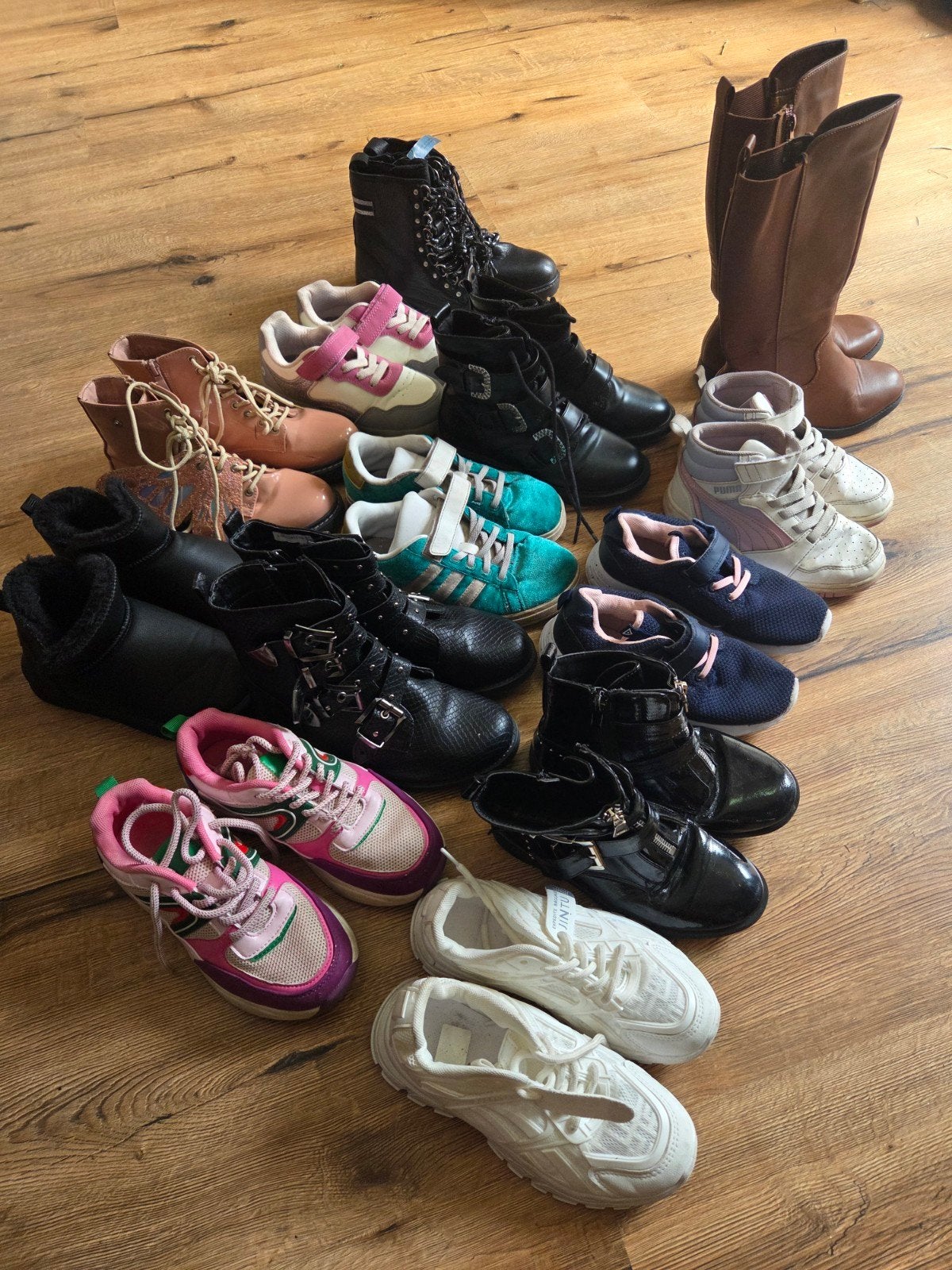 Meisjes schoenen maat 31, 32, 33 - gedragen en zgan, Ophalen, Gebruikt, Meisje, Schoenen