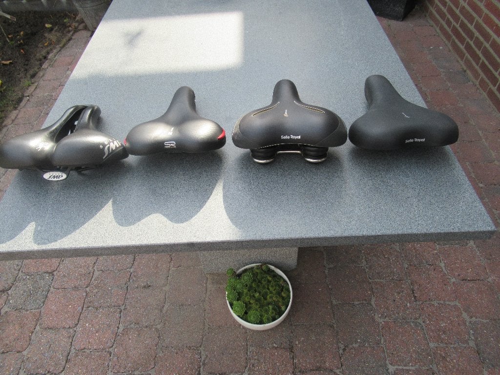 fietszadels, Leer, Nieuw, Ophalen of Verzenden, Selle Royal