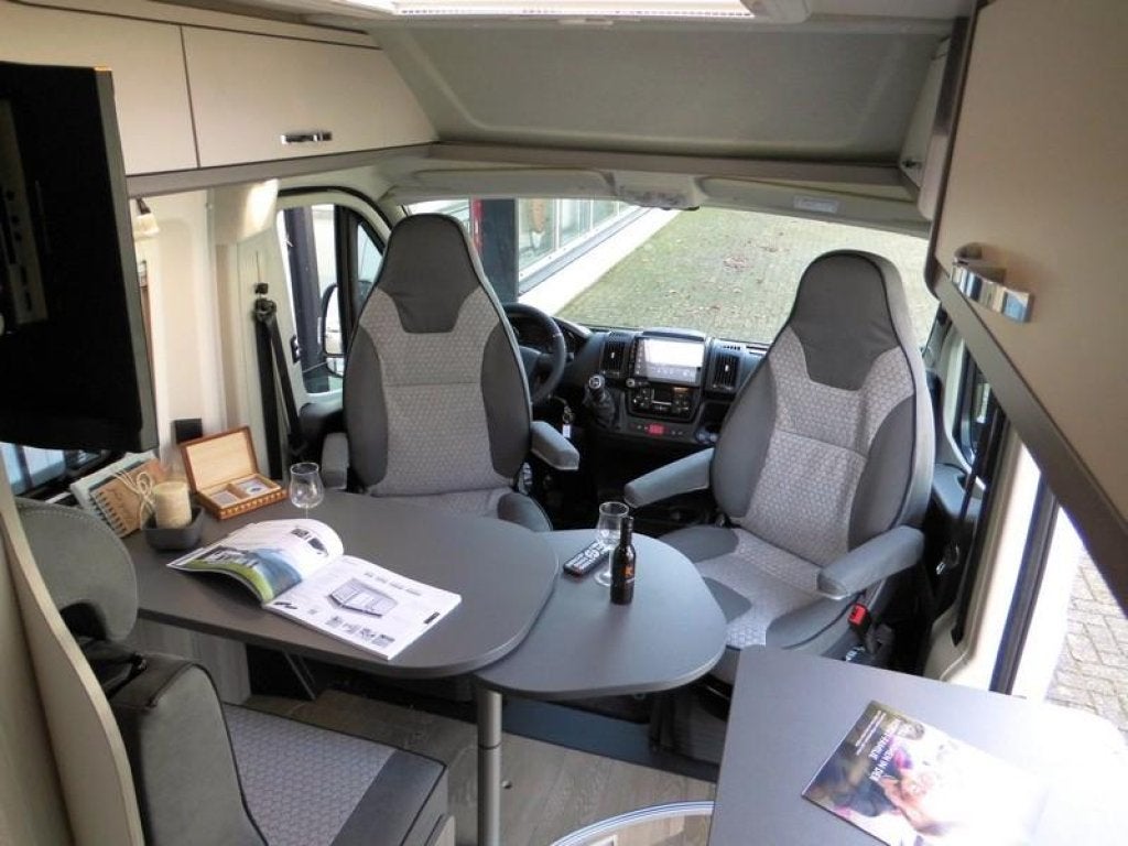 Foto 8 van Hobby Vantana Ontour Edition 60 FT 16039,=VOORDEEL NIEUW.!