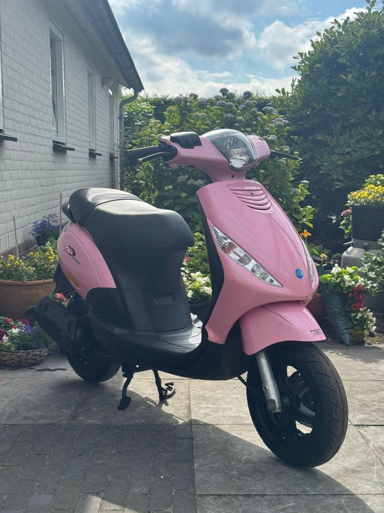 ⭐️Piaggio zip brom roze origineel nl 2 takt 50cc 5500 km⭐️