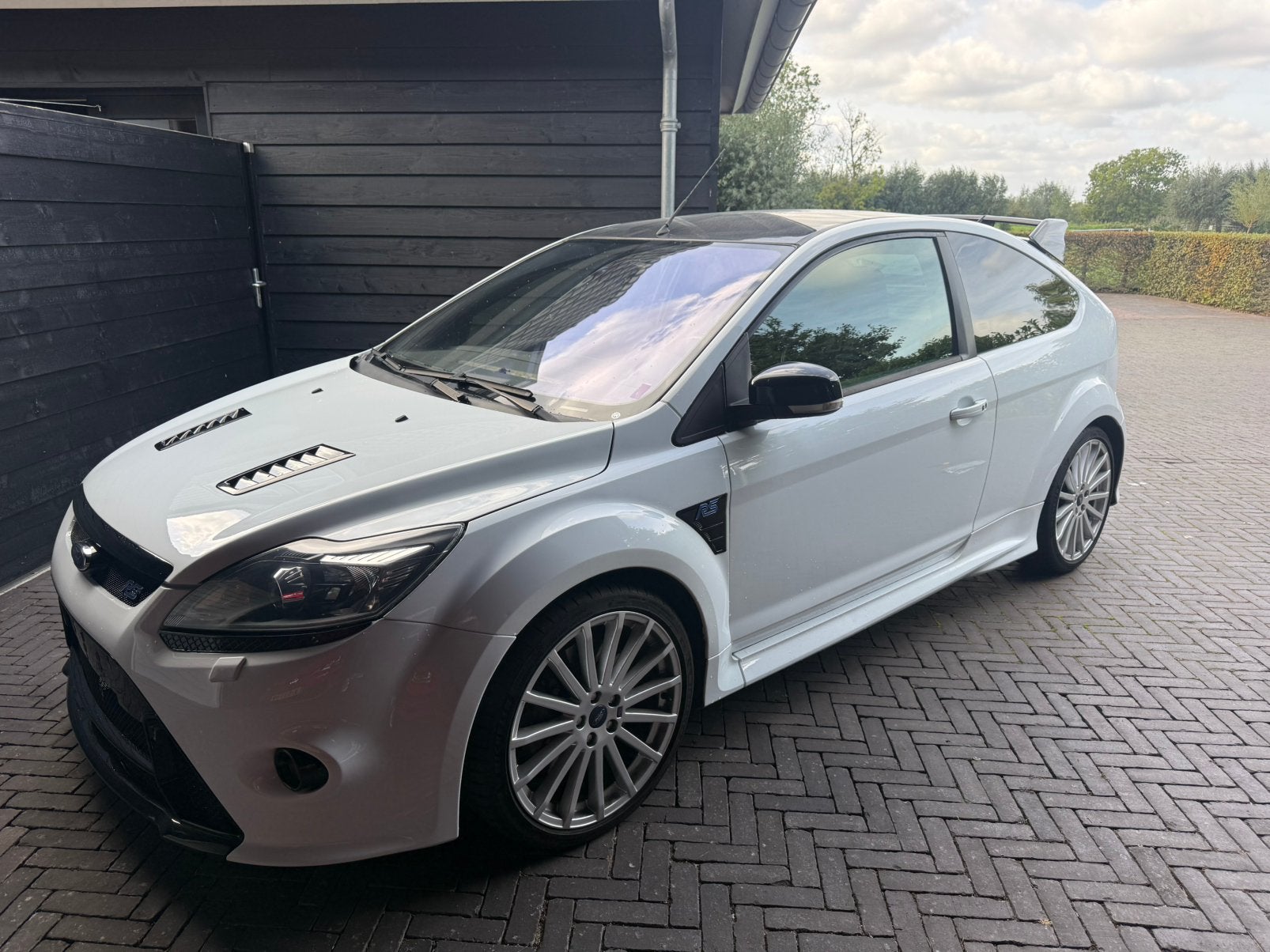 Ford Focus RS 2.5 MK2, Auto's, Zwart, Xenon verlichting, Alcantara, Wit