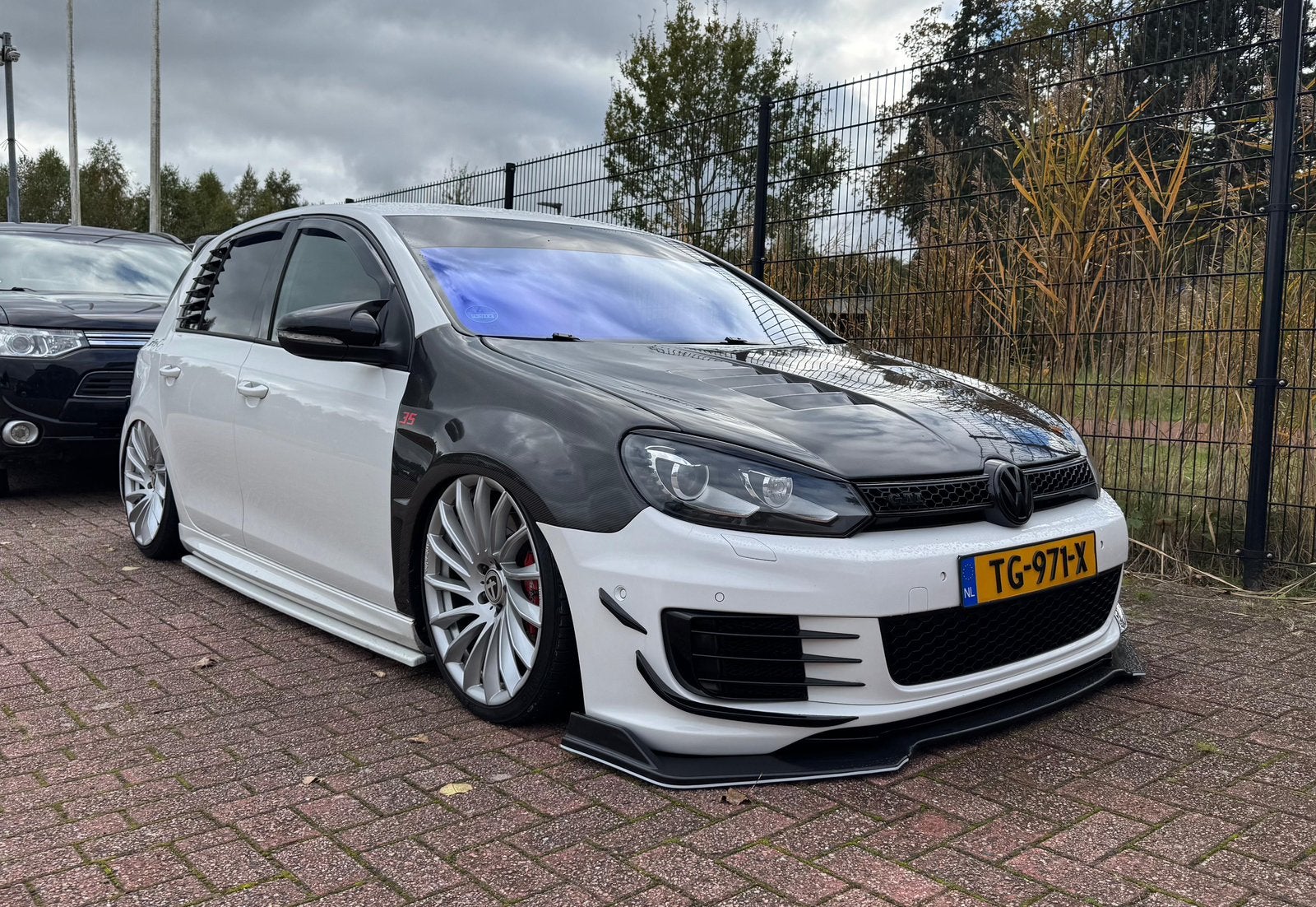 Unieke VW Golf 6 GTI Edition35/400 PK/Airlift/Carbon/19 inch, Auto's, Voorwielaandrijving, Zwart, 4 cilinders, Wit