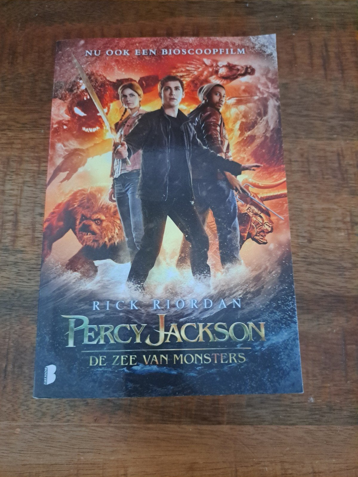 Percy Jackson: De Zee van Monsters - Rick Riordan, Ophalen of Verzenden, Gelezen, Rick Riordan