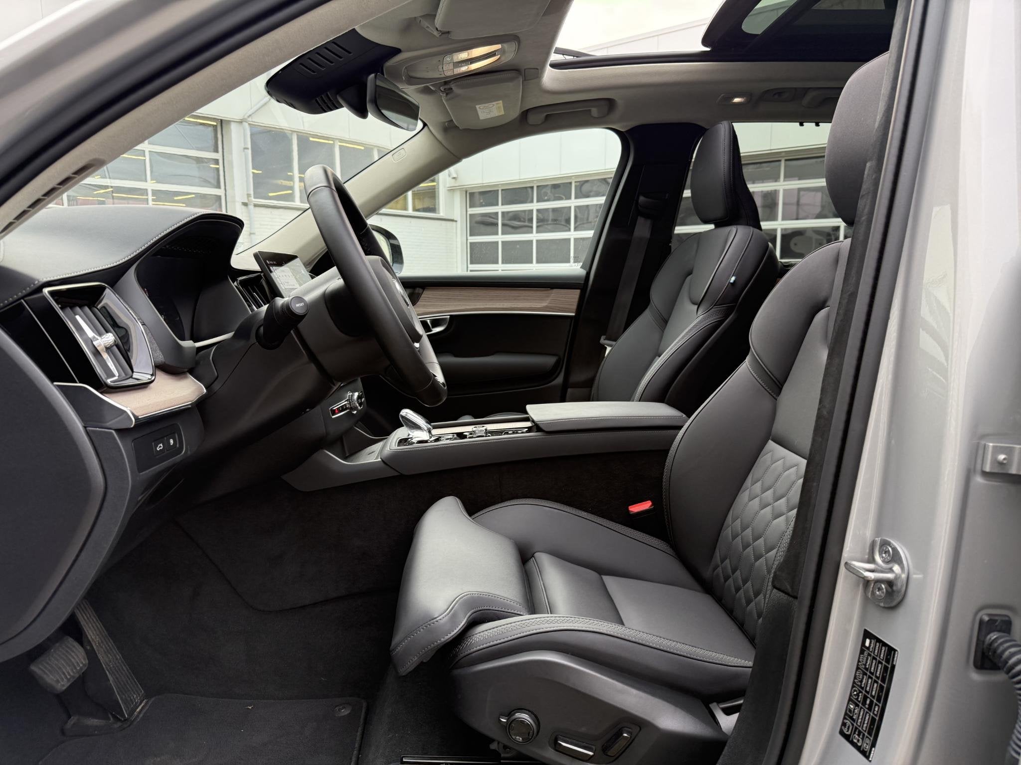 Volvo XC90 2.0 T8 Plug-in Hybrid AWD Ultra Dark | PHEV Long, Auto's, Gebruikt, Euro 6, 4 cilinders, Plug-in hybride