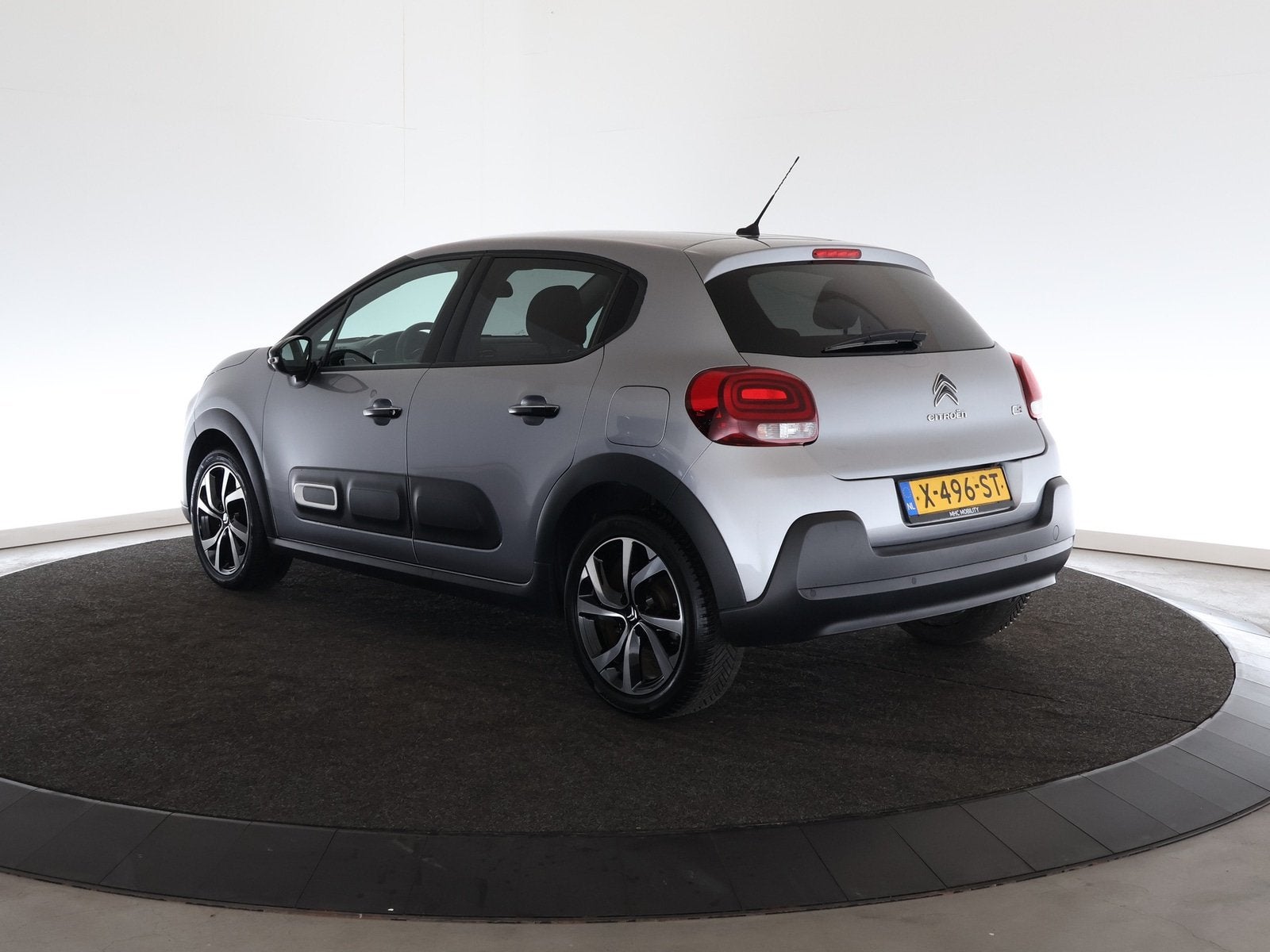 Citroën C3 1.2 PureTech Max Private lease aanbieding 353.-, Gebruikt, 1199 cc, 450 kg, 49 €/maand