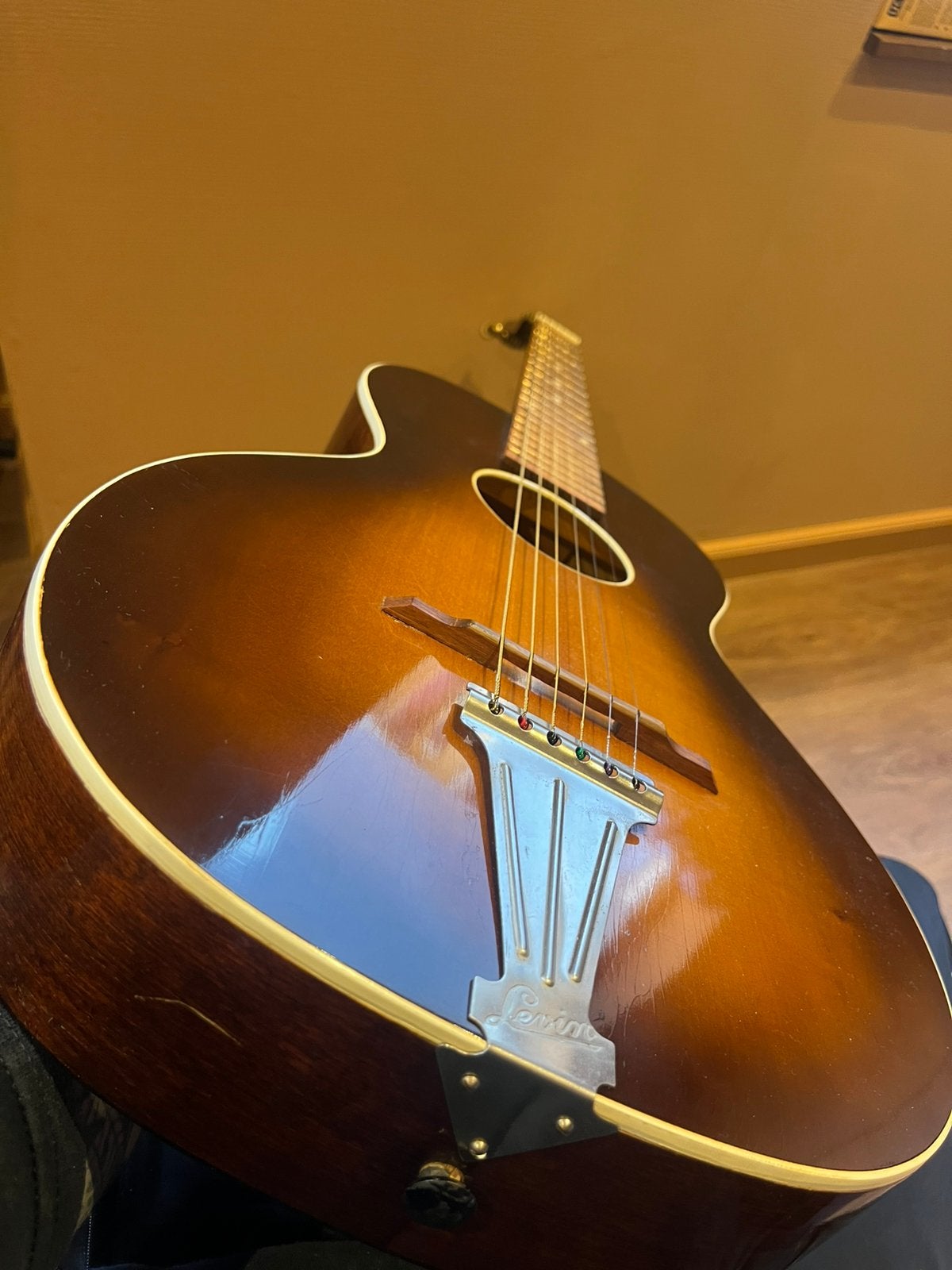 1946 Herman Carlson Levin parlor gitaar, Ophalen, Zo goed als nieuw, Western- of Steelstringgitaar