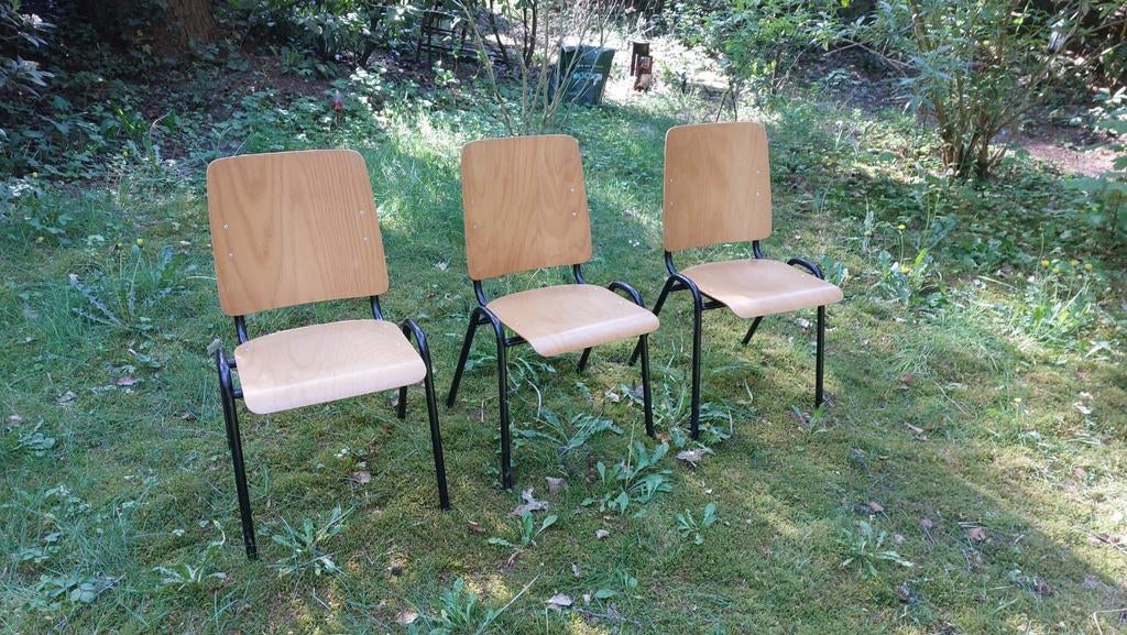 Set van 3 vintage schoolstoelen - hout en metaal, Ophalen