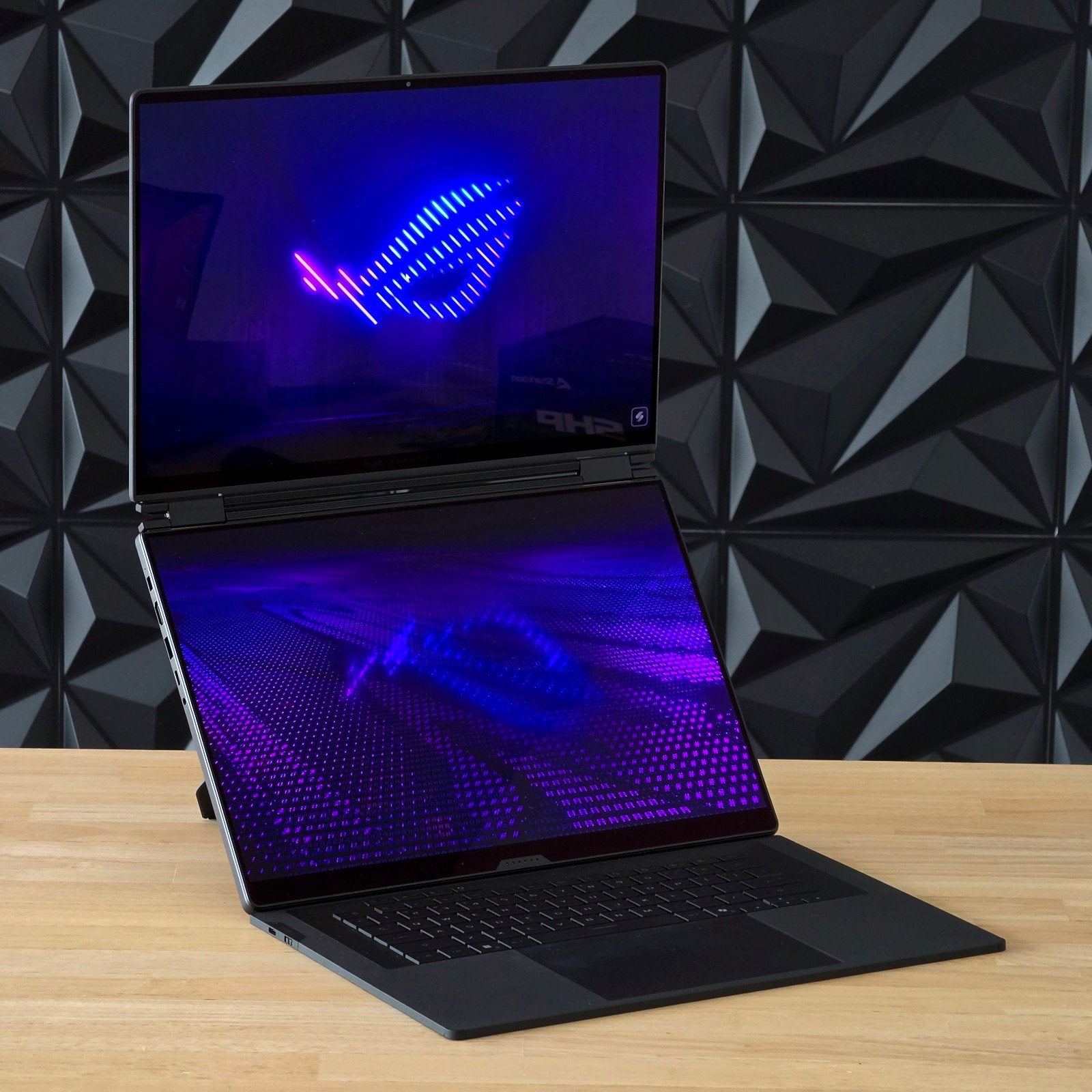 Asus Zephyrus Duo (2026) RTX 5090, Computers en Software, Windows Laptops, Nieuw, Ophalen of Verzenden, Met videokaart, Gaming