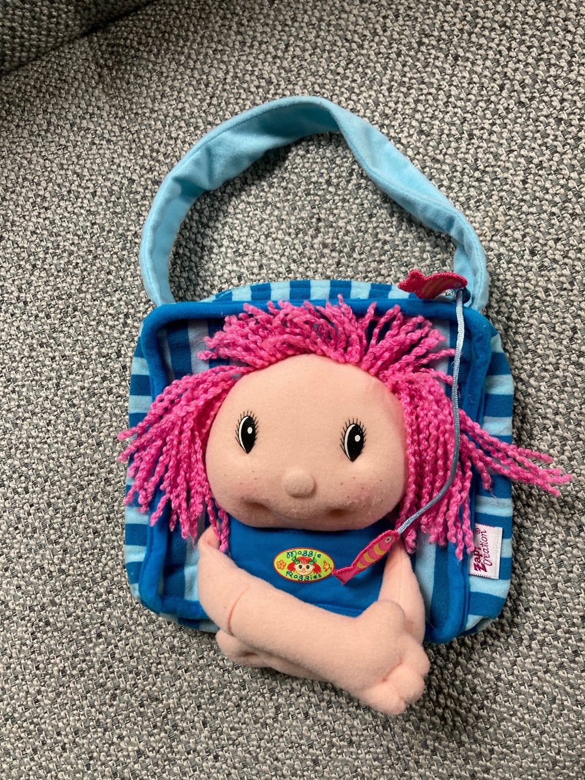 Zapf creation Schattige stoffen pop in tasje - Roze haar, Ophalen of Verzenden, Zo goed als nieuw, Overige typen
