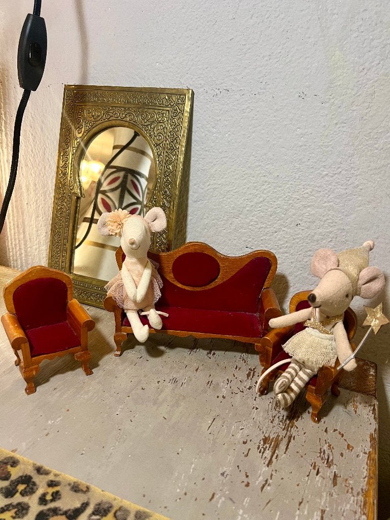 Vintage brocante houten poppenhuis meubelset bankje stoelen, Verzamelen, Poppenhuizen en Toebehoren, Ophalen of Verzenden, Gebruikt