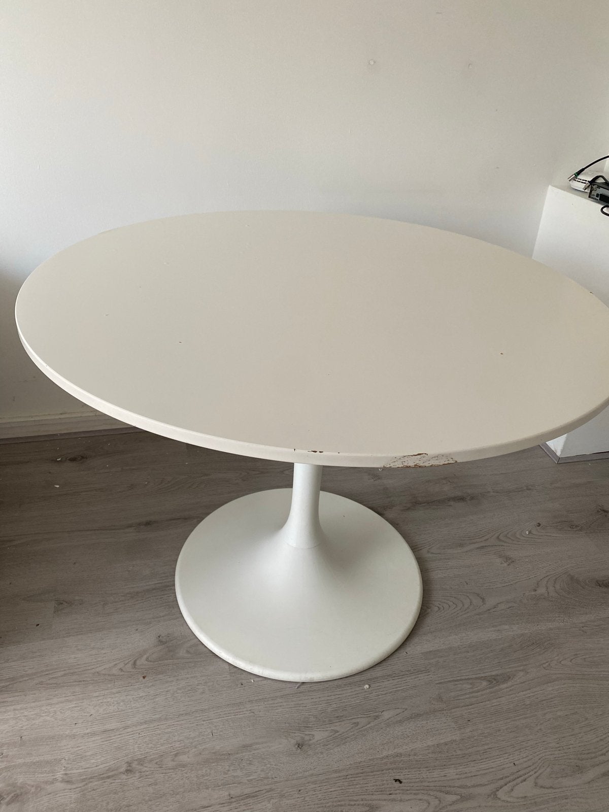 Gratis ophalen vandaag 16:15 Ikea Doksta tafel, Ophalen, Overige materialen, Gebruikt, 100 tot 150 cm