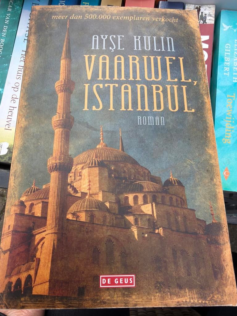 S1.   Ayse Kulin - Vaarwel, Istanbul, Ophalen of Verzenden, Zo goed als nieuw, Ayse Kulin