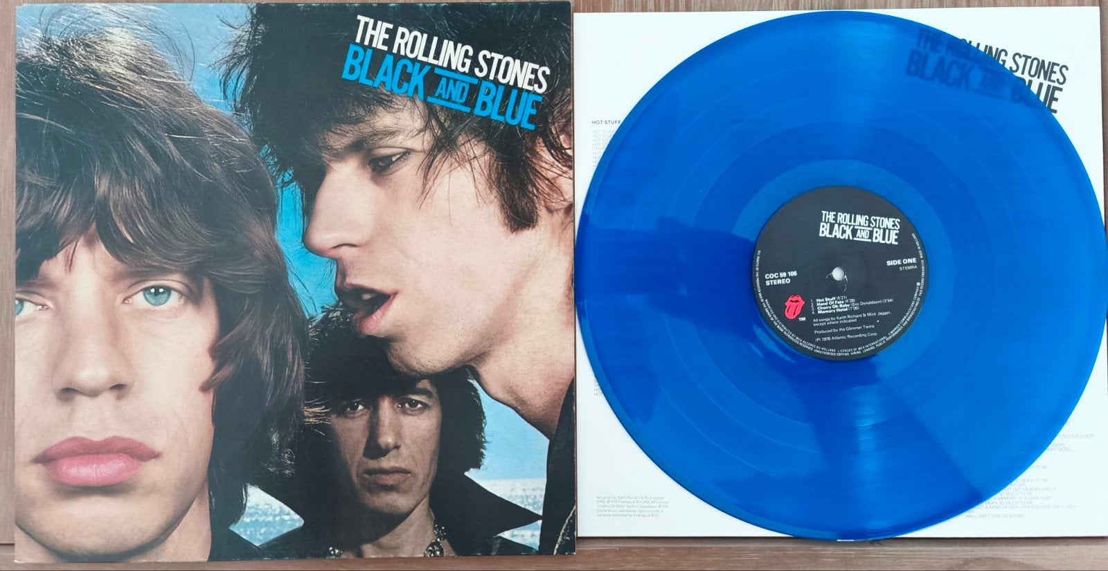 The Rolling Stones - Black and Blue (Blauw Vinyl), LP, Rock, Ophalen of Verzenden, Zo goed als nieuw