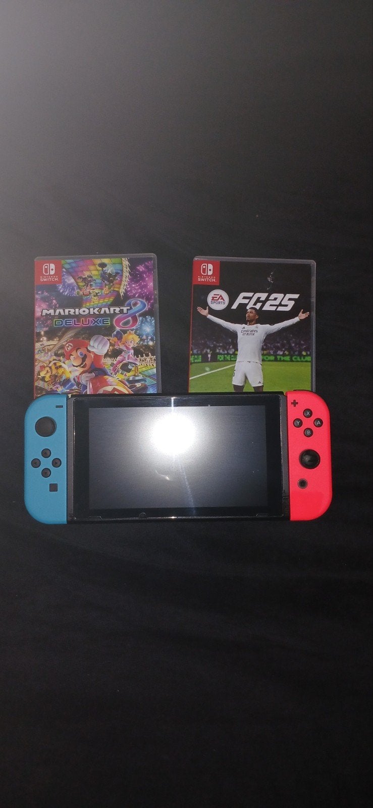 Nintendo Switch met FC25 En Mario kart deluxe, Met 2 controllers, Ophalen of Verzenden, Switch Original, Gebruikt