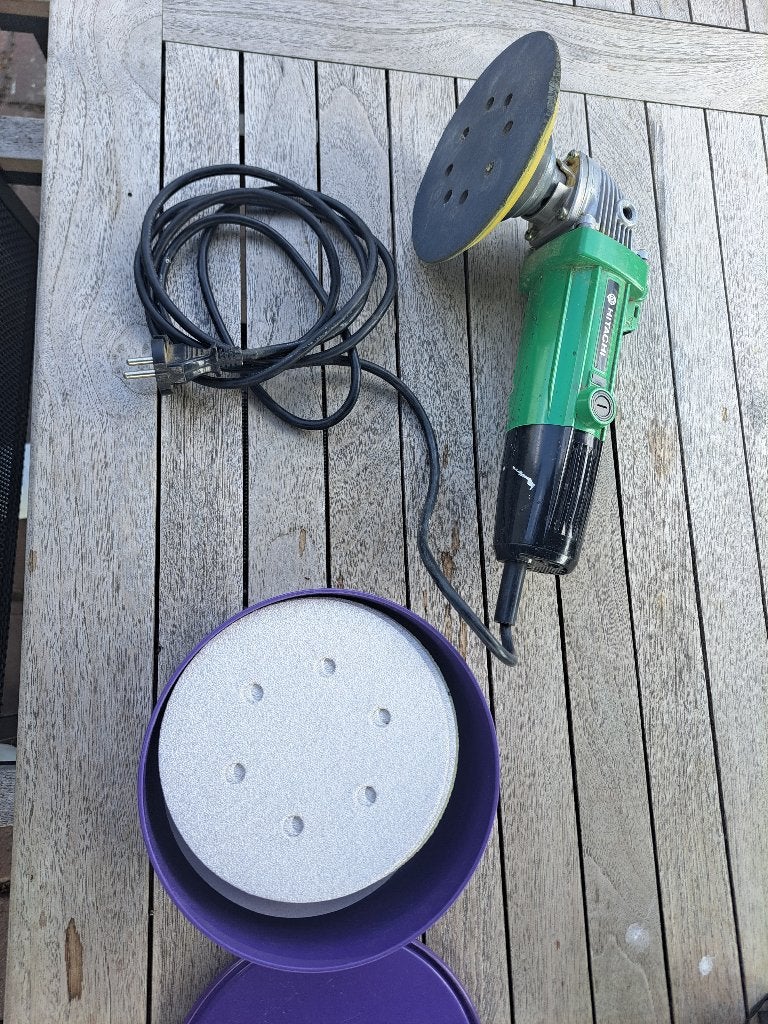 Hitachi schuurmachine 150 mm schijven, Ophalen of Verzenden, Gebruikt, Minder dan 600 watt, Excentrische schuurmachine