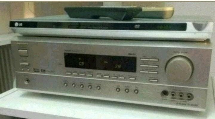 Onkyo tx-sr500e receiver + gratis lg cd dvd speler dvx-161, Ophalen of Verzenden