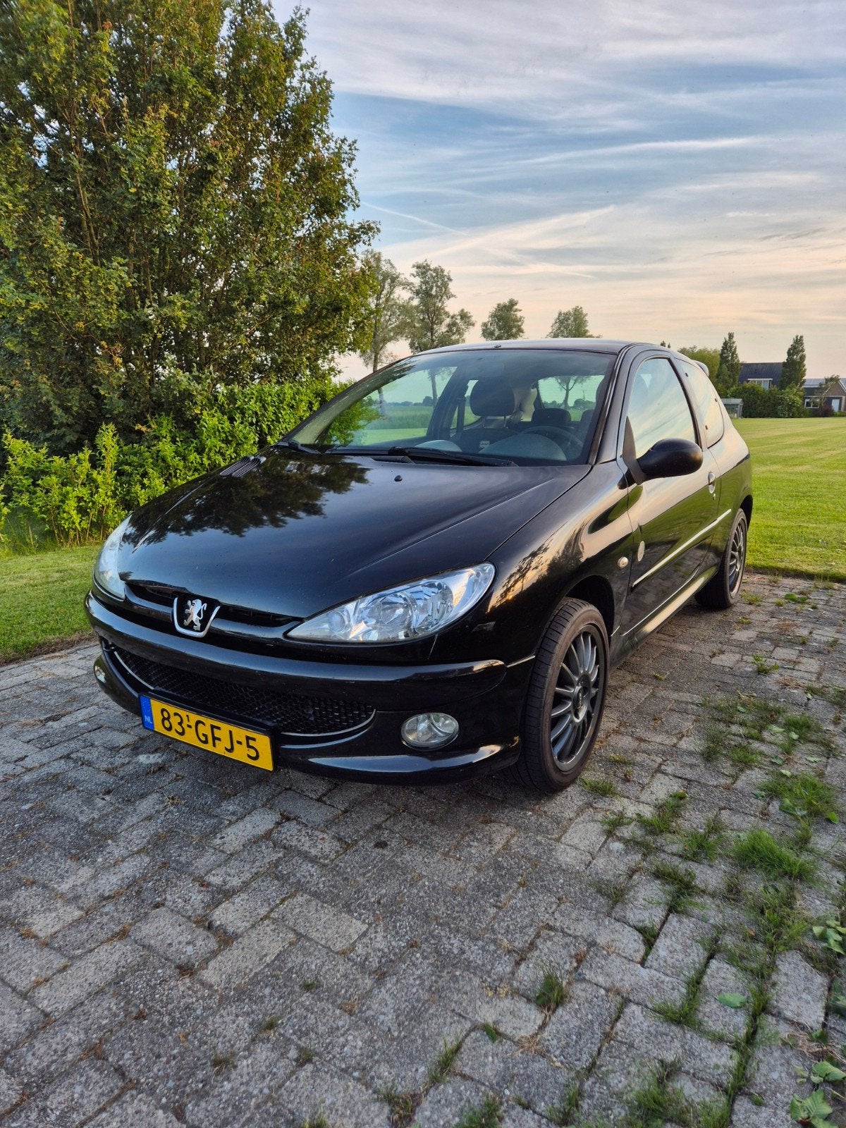Peugeot 206 1.4 3D 2008 Zwart, Voorwielaandrijving, 31 €/maand, 4 cilinders, Zwart