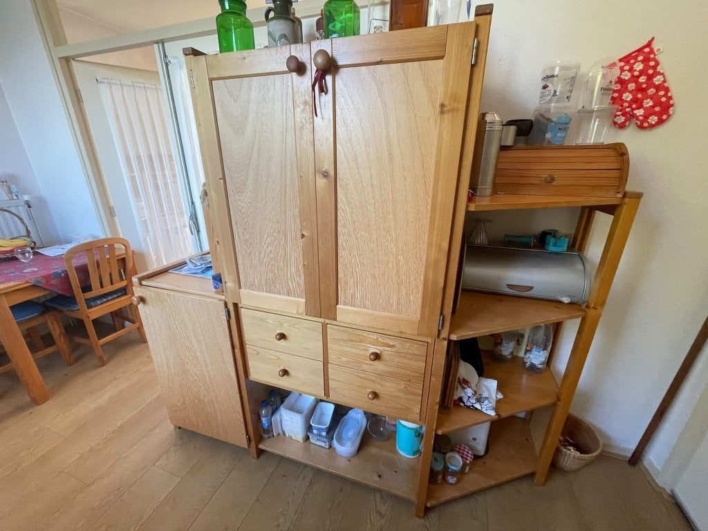 Lundia kasten 3 stuks en losse deurtjes, planken, staanders, Ophalen, Gebruikt