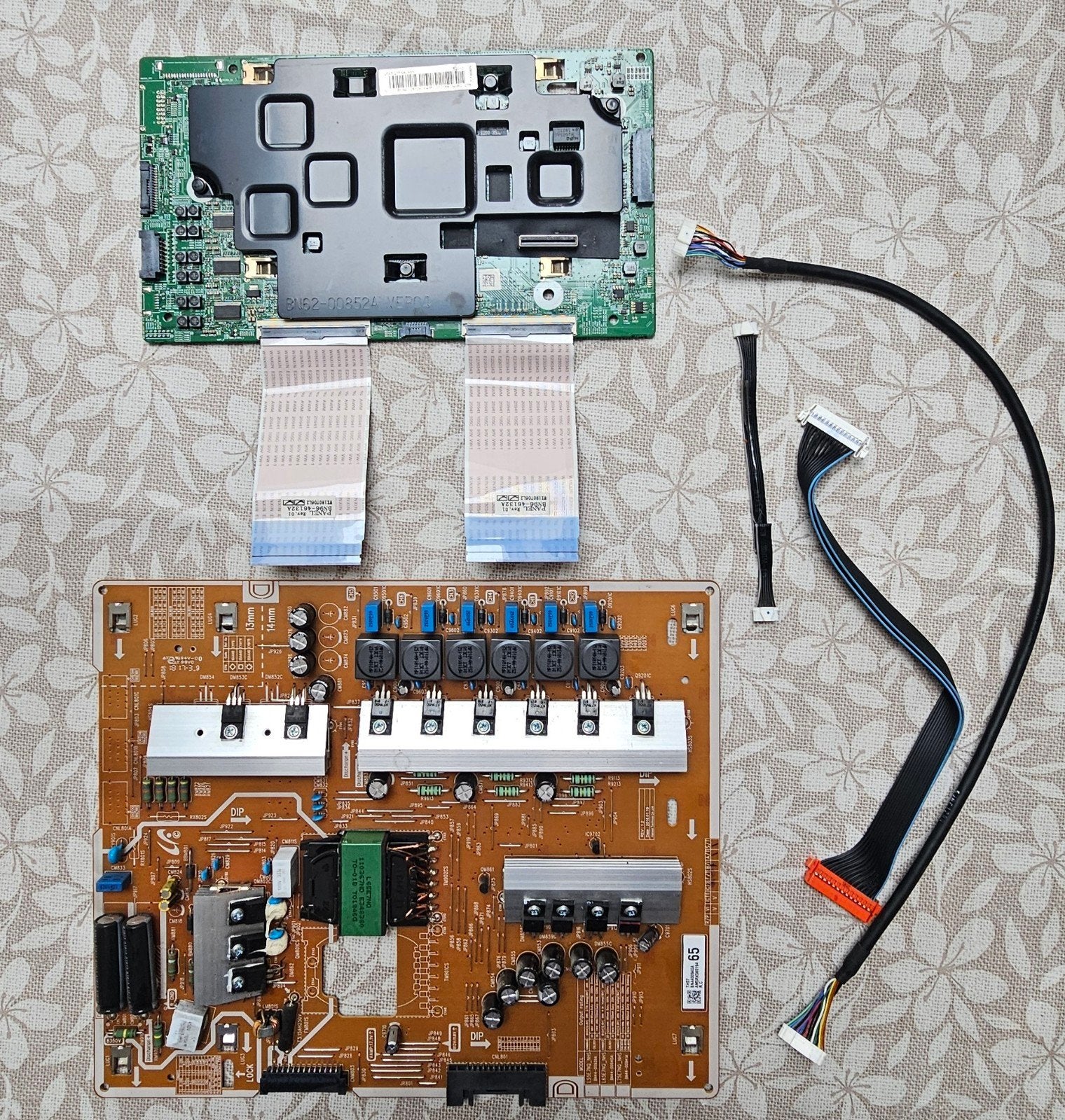 Samsung QE65Q7FNALXXN Onderdelen – Mainboard, Voeding & Kabe, Ophalen of Verzenden