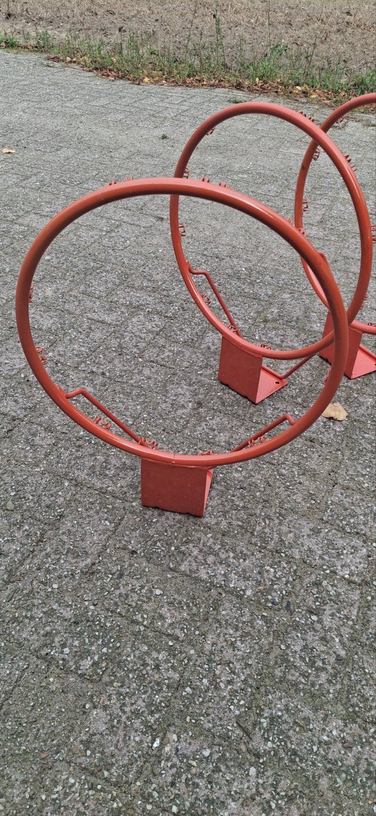 Nieuwe Basketbalringen / Beugels 48 cm doorsnee- 10 euro per, Ophalen, Nieuw, Ring, Bord of Paal