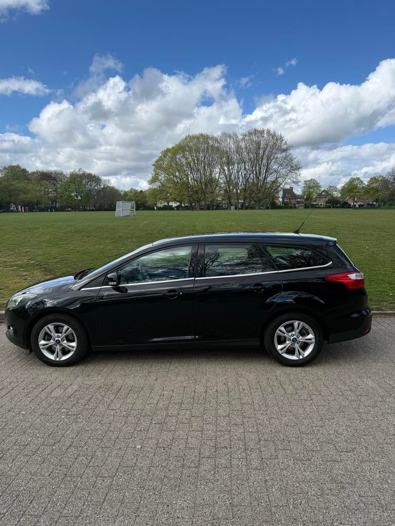 Ford Focus 1.6 Ecoboost 150pk 2012 Zwart, Voorwielaandrijving, 1596 cc, 1258 kg, 4 cilinders