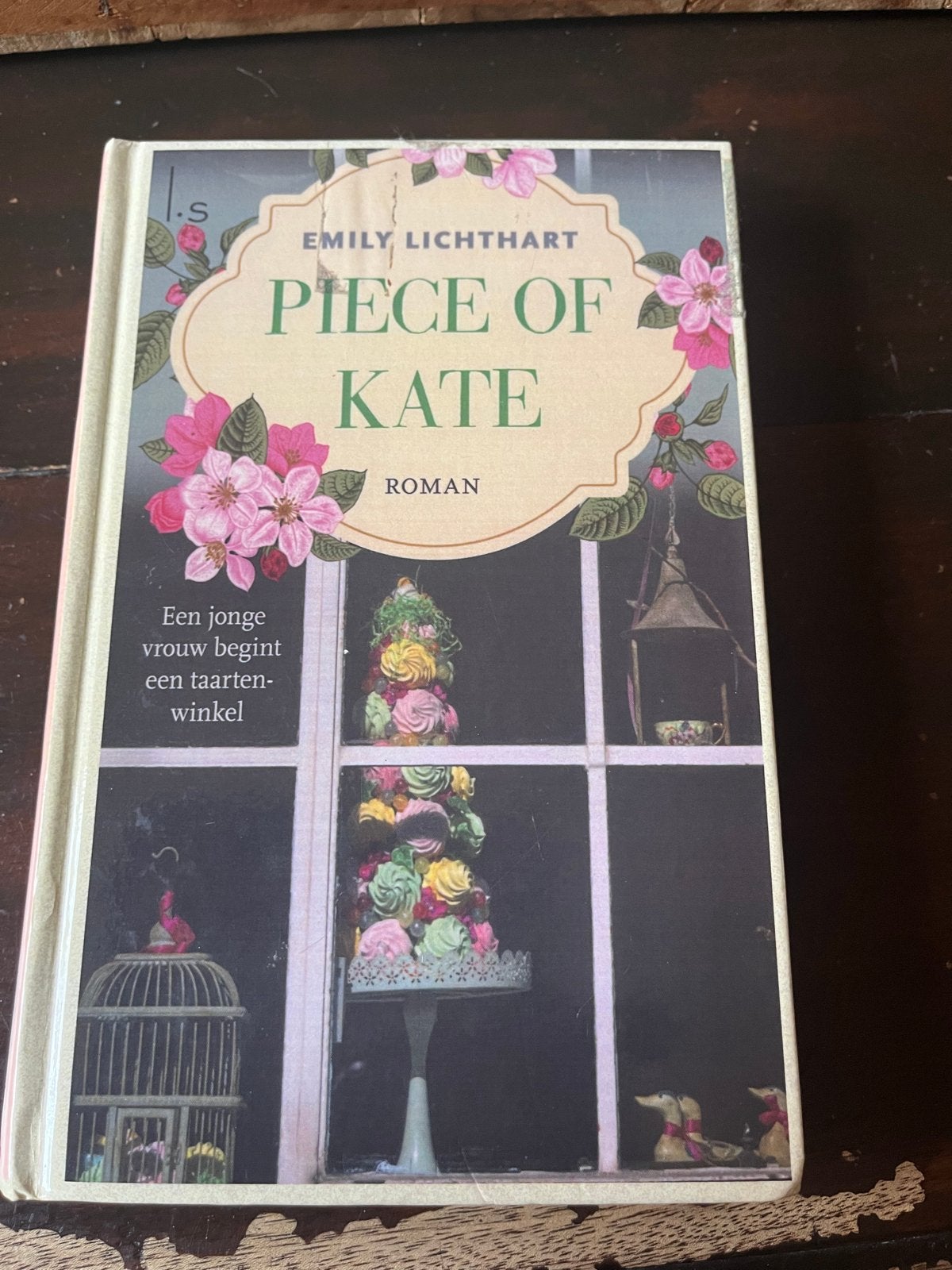 Piece of Kate - Emily Lichthart (Roman), Ophalen of Verzenden, Gelezen, Nederland