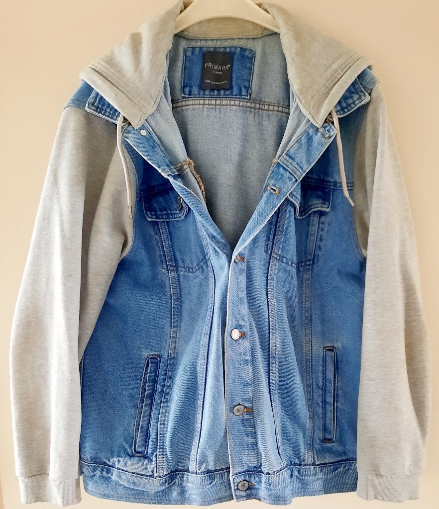 Spijkerjack. mt. XL. Primark, met stoffen mouw en capuchon., Kleding | Heren, Blauw, Maat 56/58 (XL), Ophalen of Verzenden, Zo goed als nieuw