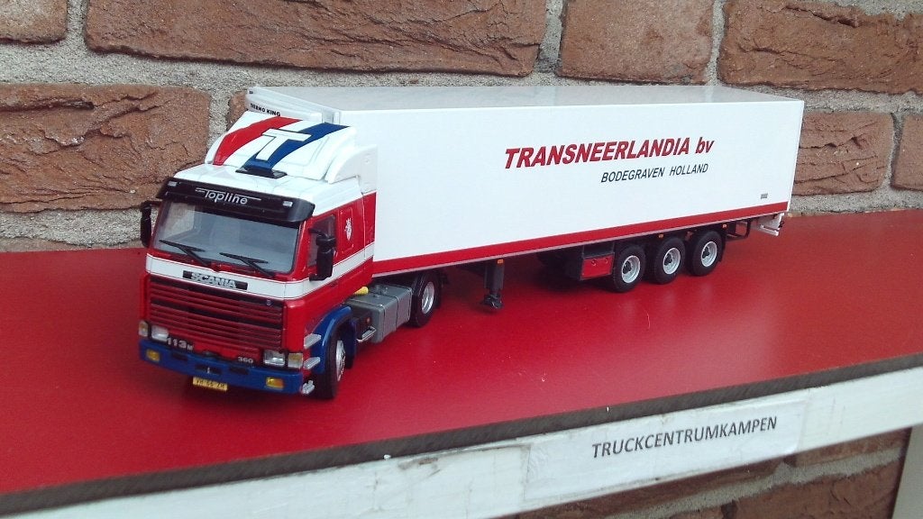 WSI  Scania  3   4 x 2  van  Transneerlandia  BV