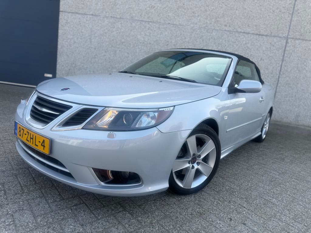 Saab 9-3 Carbio 2.0 T Aero 209pk! 2010 Xenon Apk Automaat, Auto's, Saab, Automaat, Achterwielaandrijving, Zwart, Cabriolet