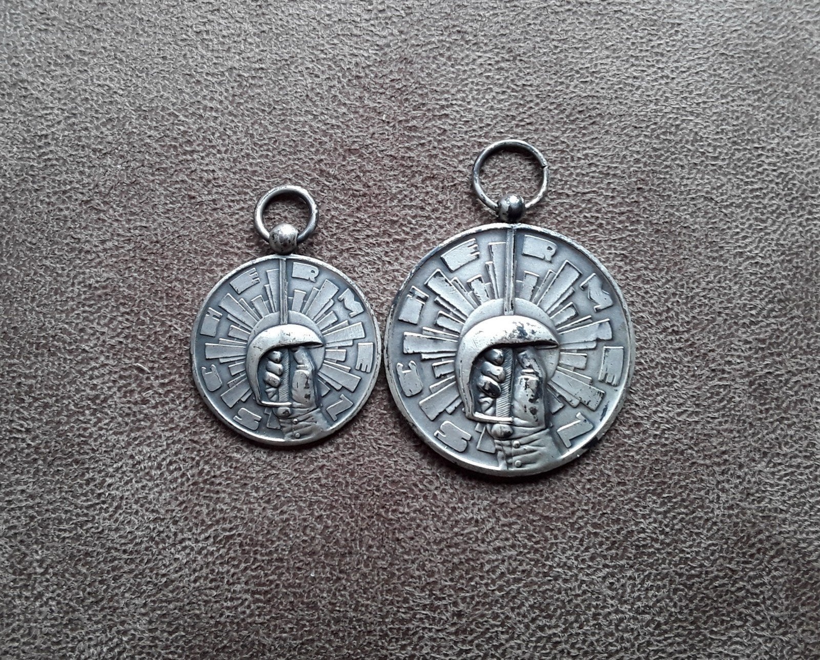 Twee militaire schermmedailles, Ophalen of Verzenden